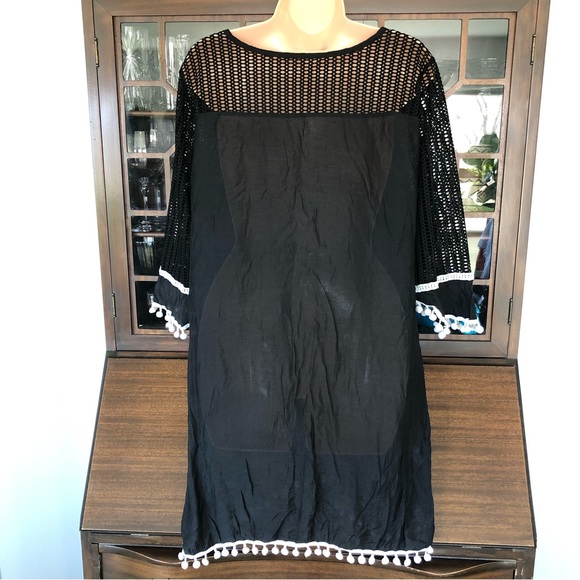 Pom Pom cover up - Picture 7 of 9